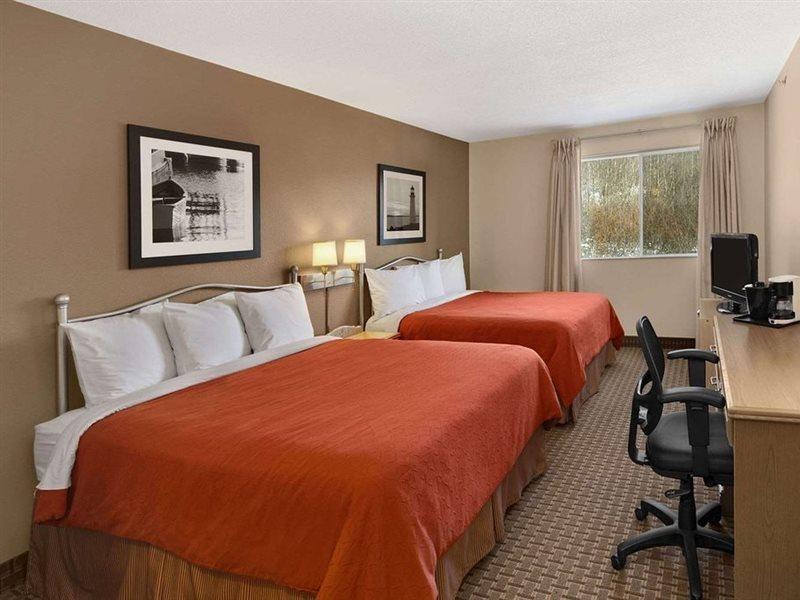 Country Inn & Suites Dartmouth エクステリア 写真
