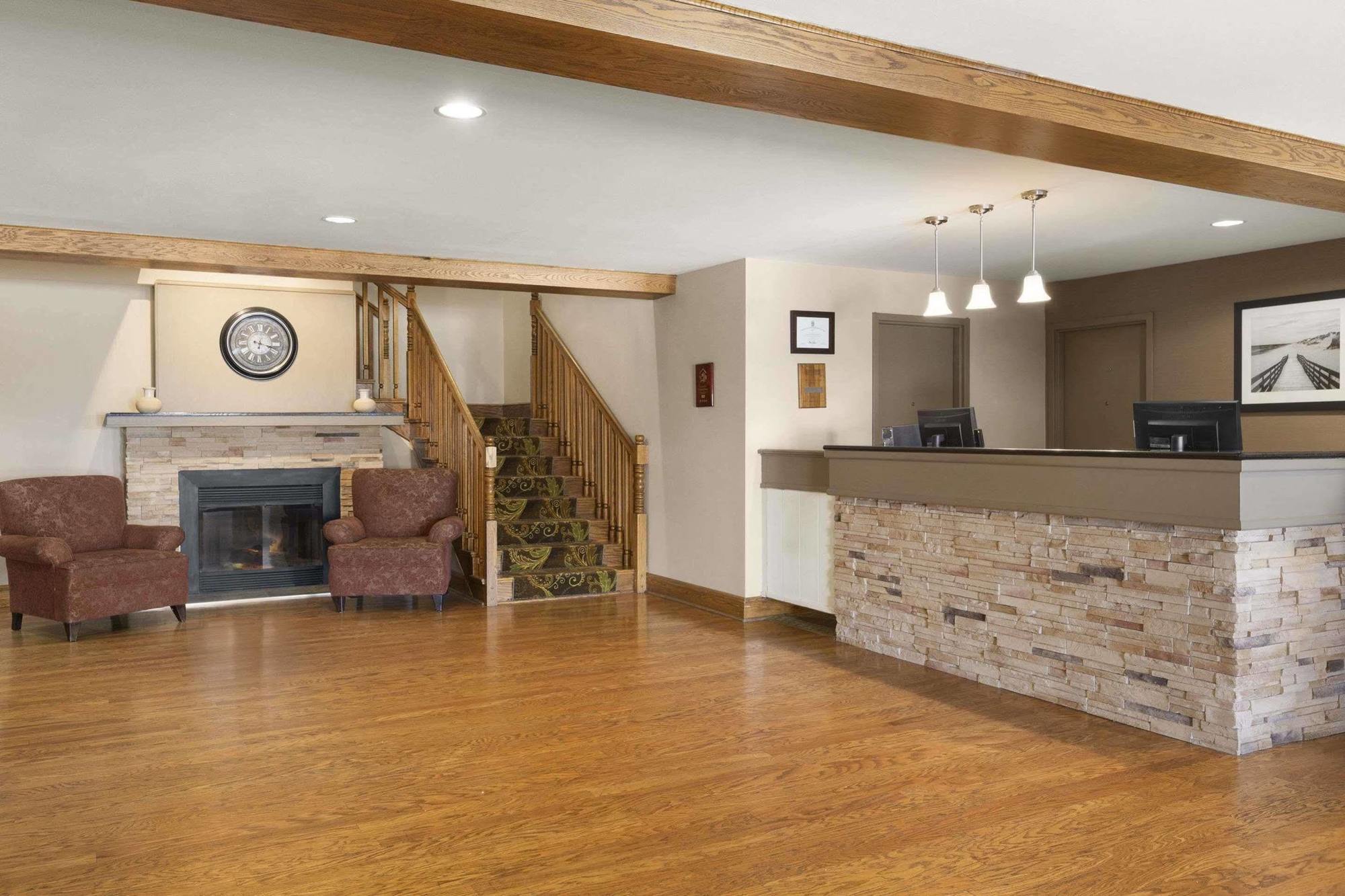 Country Inn & Suites Dartmouth エクステリア 写真