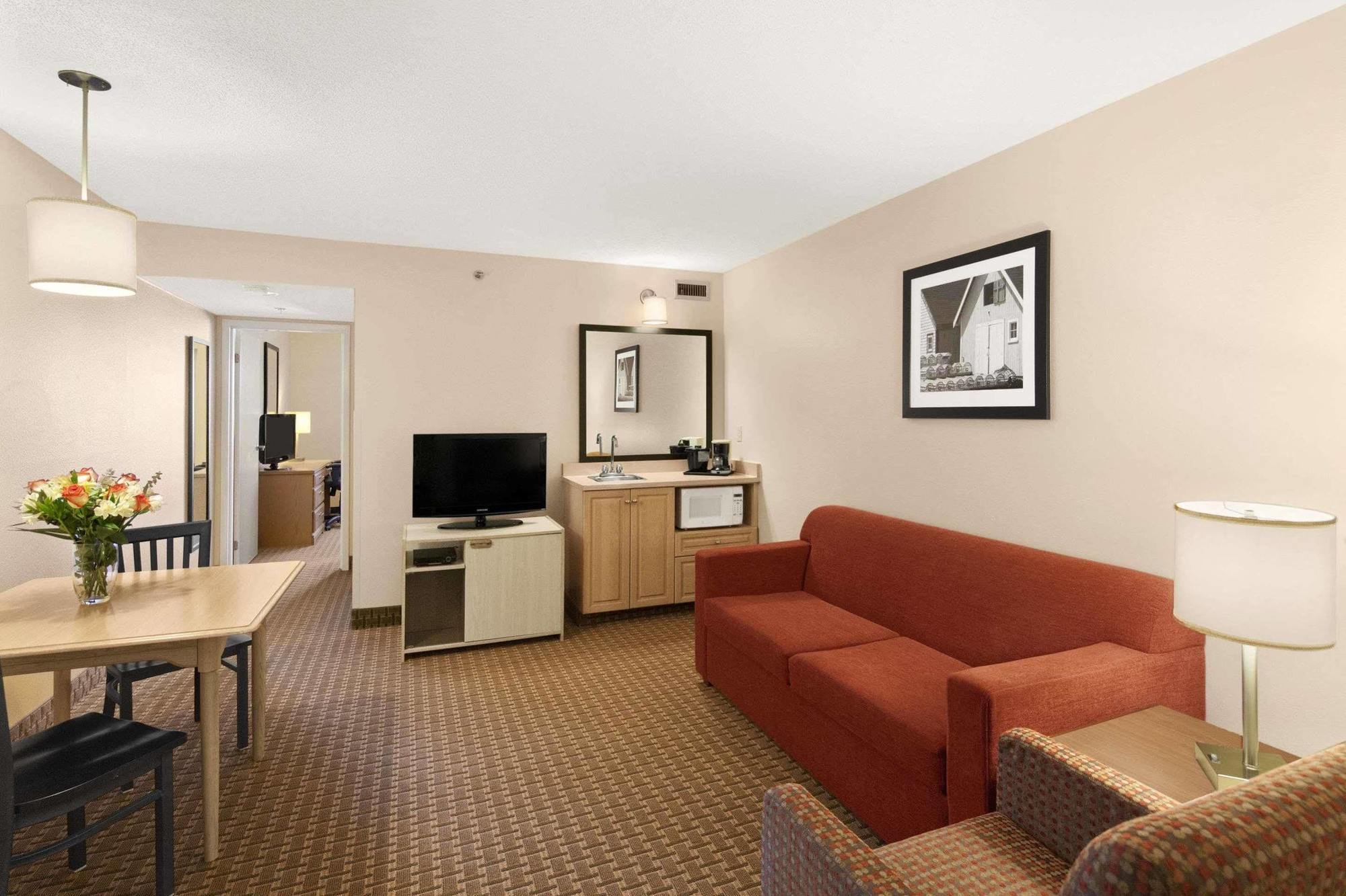 Country Inn & Suites Dartmouth エクステリア 写真